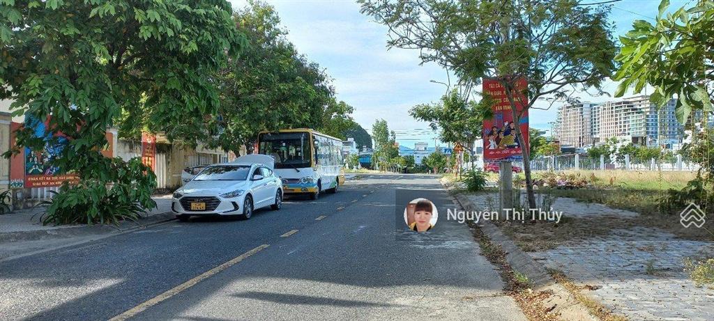 Bán lô đất 203m2khu bãi tắm sơn thủynon nướcmt bùi bỉnh uyêngiá 10.3 tỷ