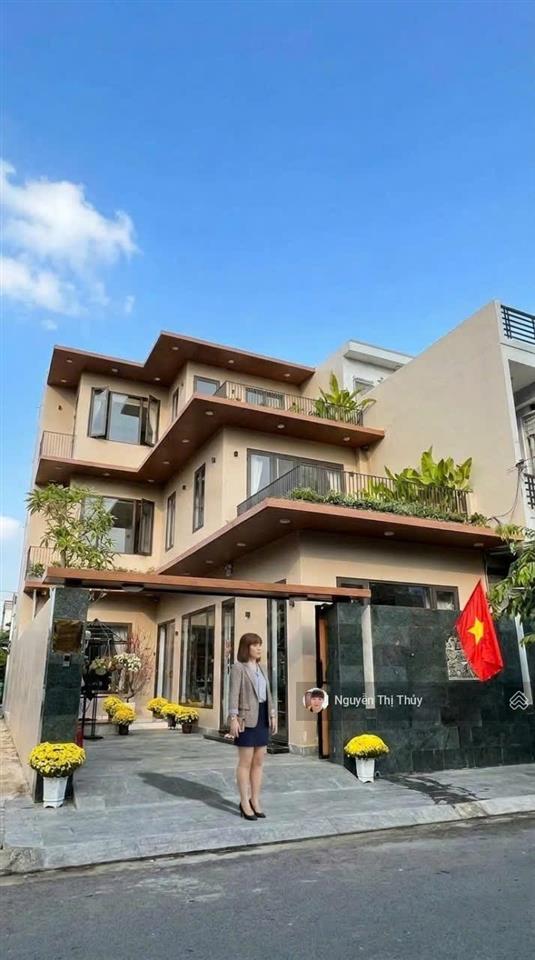 Mua biệt thự đà nẵng  gần biển  căn góc có hợp đồng thuê 43 triệu  chỉ 13,5 tỷ