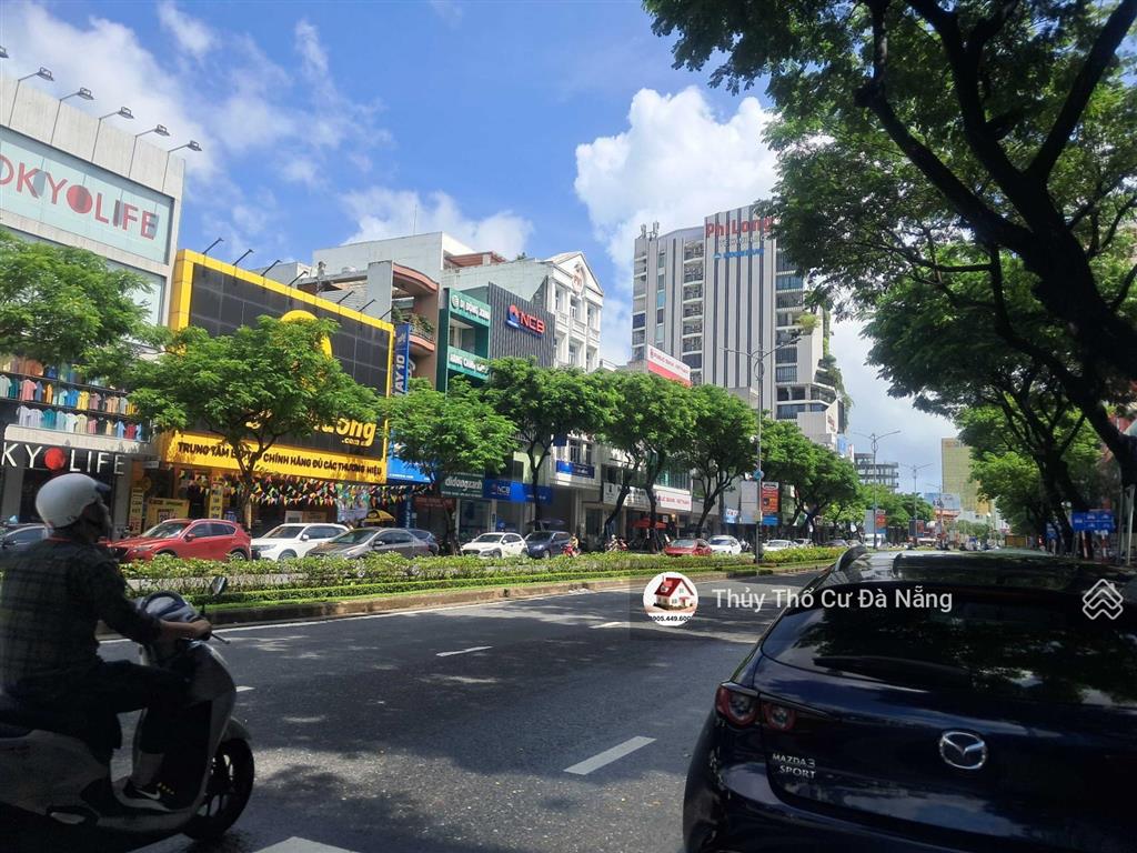 Mặt tiền nguyễn văn linh  gần cầu rồng sông hàn  dòng tiền 120 triệu/tháng  7x tỷ