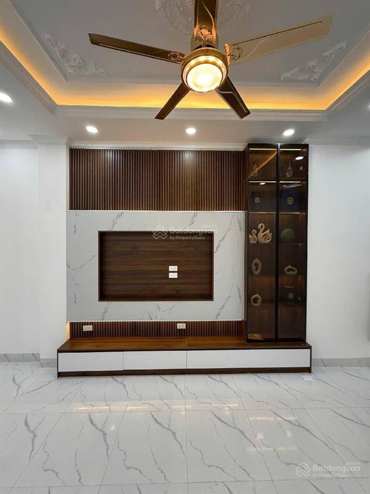Bán nhà phân lô nguyễn chí thanh, ô tô tránh vỉa hè, 36m2, 6 tầng thang máy, nội thất mới tinh