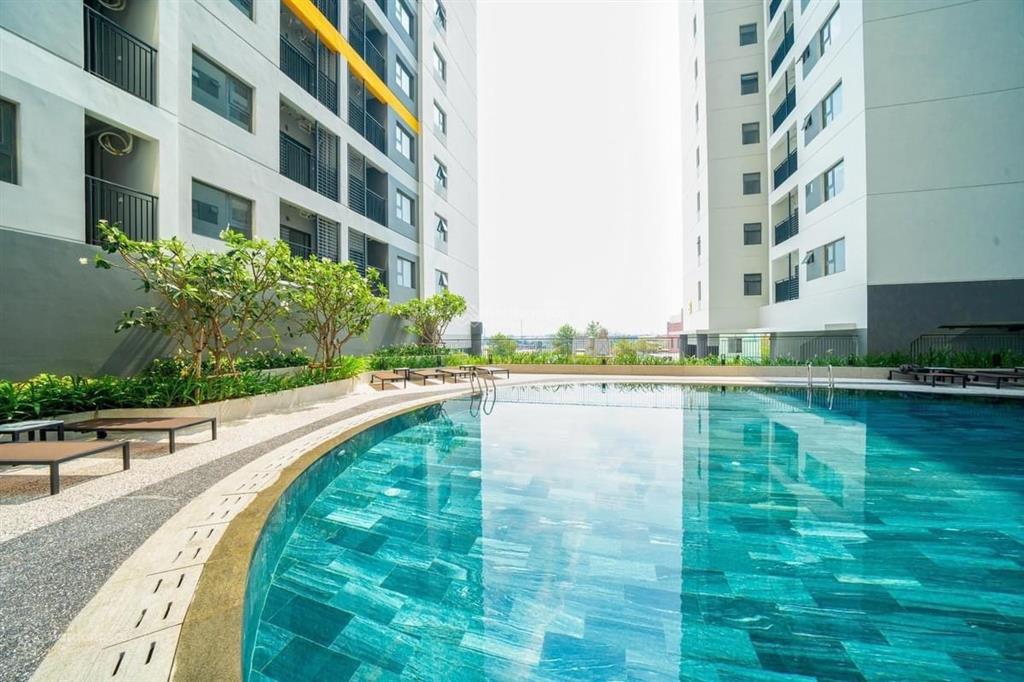 Bán gấp căn hộ 2 phòng ngủ 2wc căn góc 2 view chỉ 1,8 tỷ cho kh thiện chí sổ riêng công chứng ngay