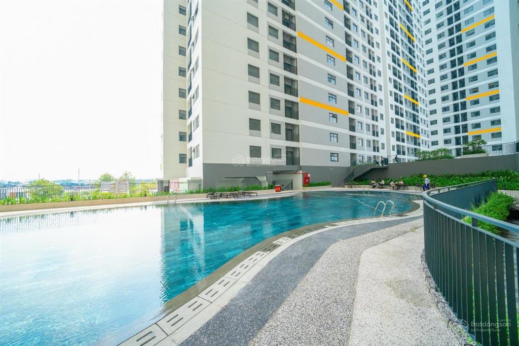 Bán gấp căn hộ 2 phòng ngủ 2wc căn góc 2 view chỉ 1,8 tỷ cho kh thiện chí sổ riêng công chứng ngay