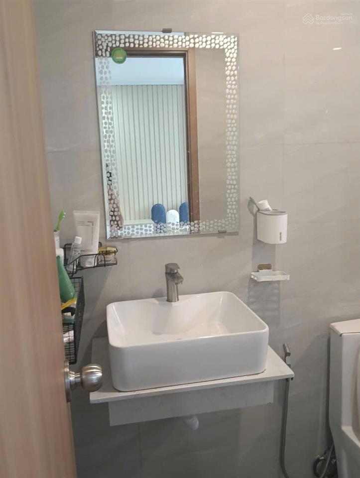 Bán gấp căn hộ 2 phòng ngủ 2wc căn góc 2 view chỉ 1,8 tỷ cho kh thiện chí sổ riêng công chứng ngay