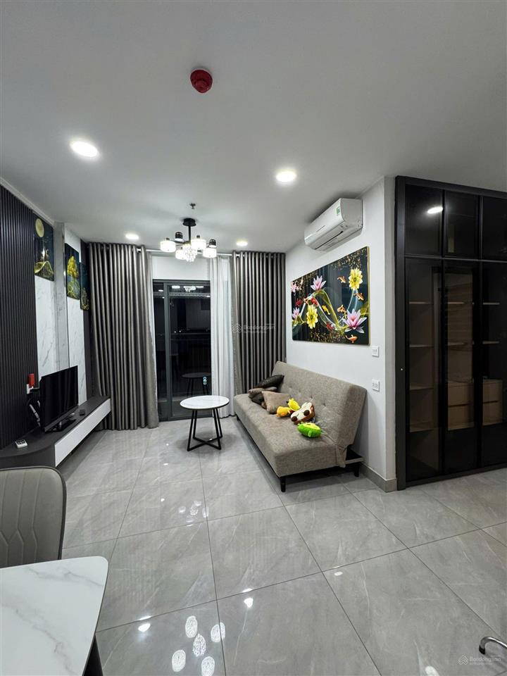 Cho thuê căn hộ 2 phòng ngủ 2wc, căn góc 2 view full nội thất cao cấp 7,5 triệu/tháng