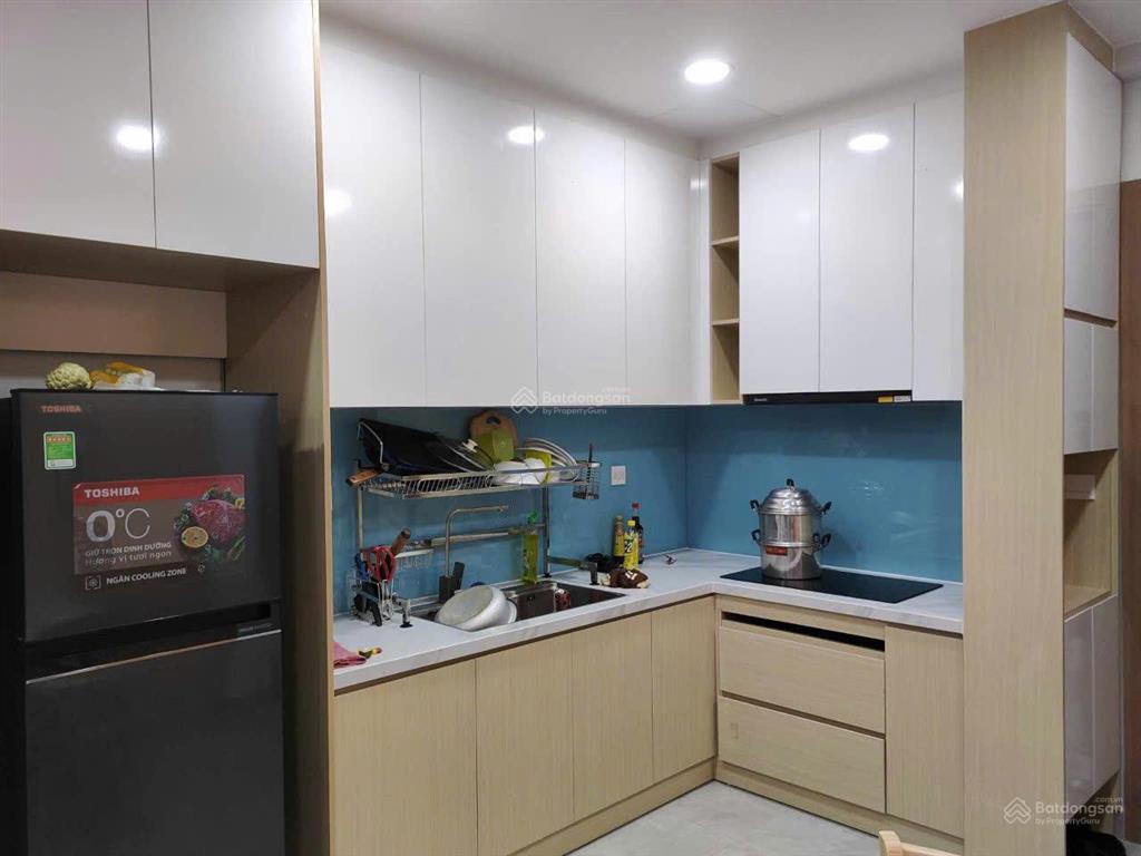 Bán gấp căn góc 2 phòng ngủ 2wc 60m2 legacy central giá ngộp bank chỉ 1,8 tỷ, sổ sẵn hỗ trợ vay 80%