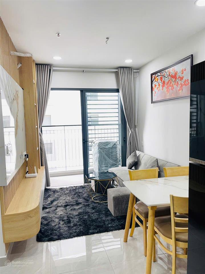 Bán gấp căn hộ 1 phòng ngủ 42m2, chỉ 1,3 tỷ, phù hợp vợ chồng trẻ, hỗ trợ vay ngân hàng 80%