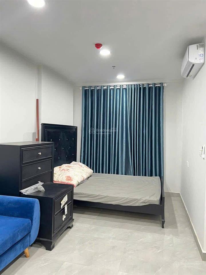 Kẹt bank, bán gấp căn studio 33m2 legacy central giá chỉ 970 triệu, sổ riêng công chứng ngay