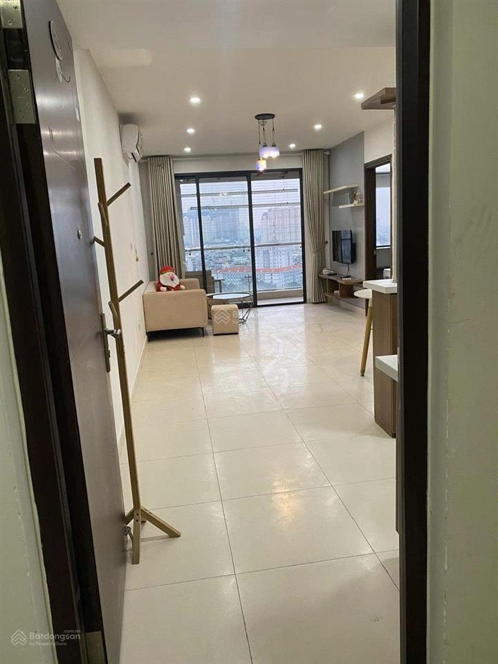 Cho thuê cc flc complex 36 phạm hùng 60m2, 2n1vs, full đồ, có ban công 12tr5/tháng.