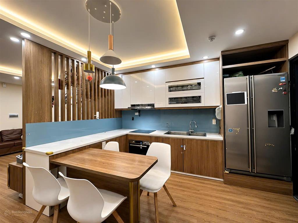 Giá chuẩn  bán căn hộ 71m, 2n2vs, cc central field 219 trung kính, cầu giấy  chỉ 6ty735