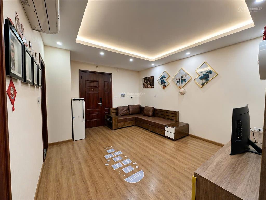 Giá chuẩn  bán căn hộ 71m, 2n2vs, cc central field 219 trung kính, cầu giấy  chỉ 6ty735