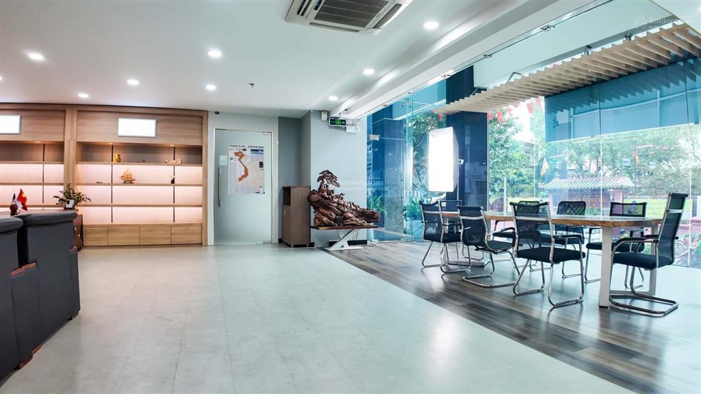 Cho thuê mặt bằng văn phòng trệt 160m² mai thị lựu, quận 1