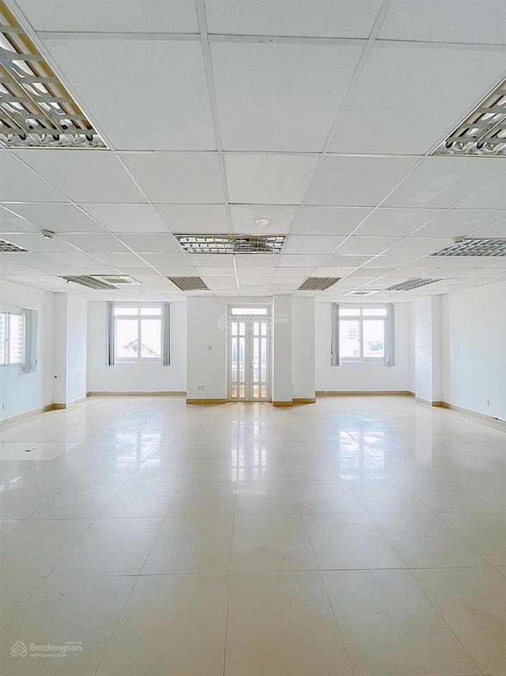 Cho thuê văn phòng giá rẻ sàn 80m2 đường lê trung nghĩa, quận tân bình