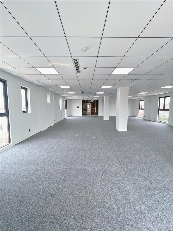 Cho thuê văn phòng 150m2 view sông, thông thoáng tại hoàng sa  q1