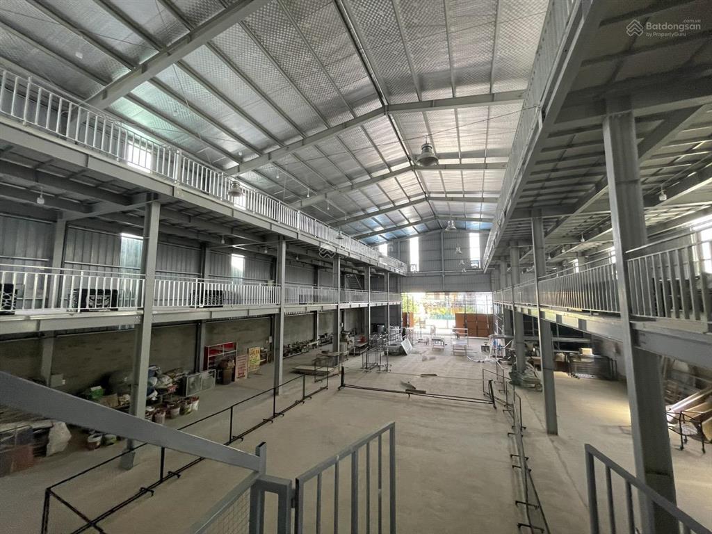Cho thuê kho xưởng giá rẻ 2500m2 có chia nhỏ tại gần bala yên nghĩa, hà đông, xuất vat, có pccc