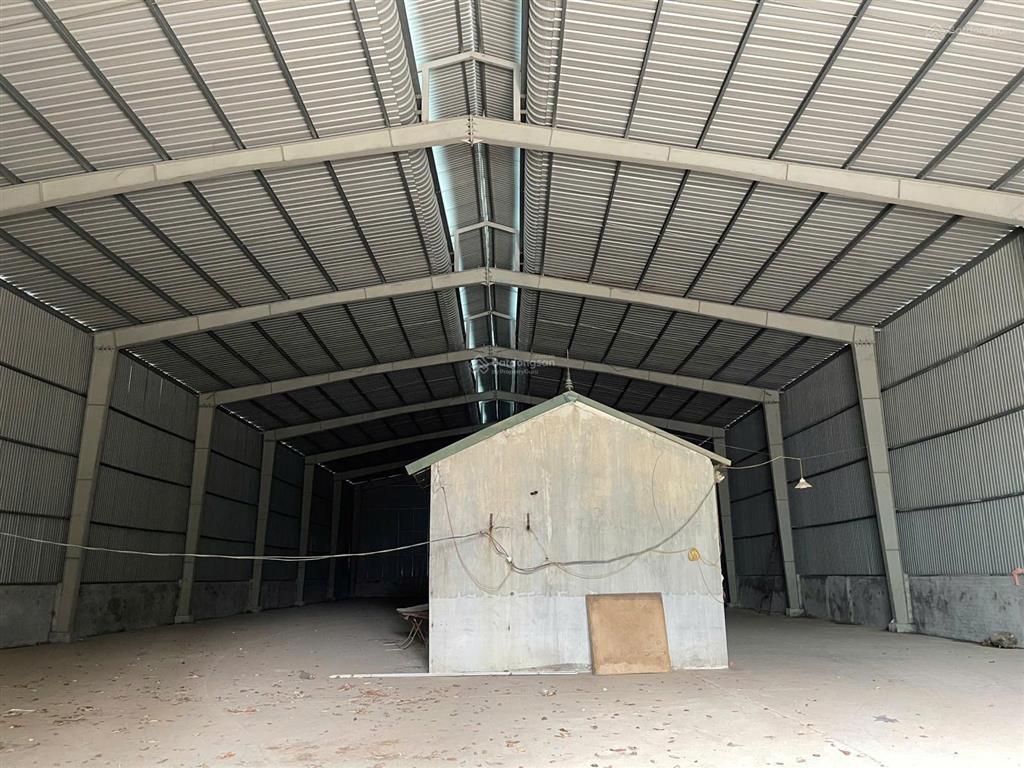 Cho thuê kho xưởng 5000m2 có chia nhỏ tại gần thị trấn sóc sơn, hà nội. pccc tiêu chuẩn, giá rẻ