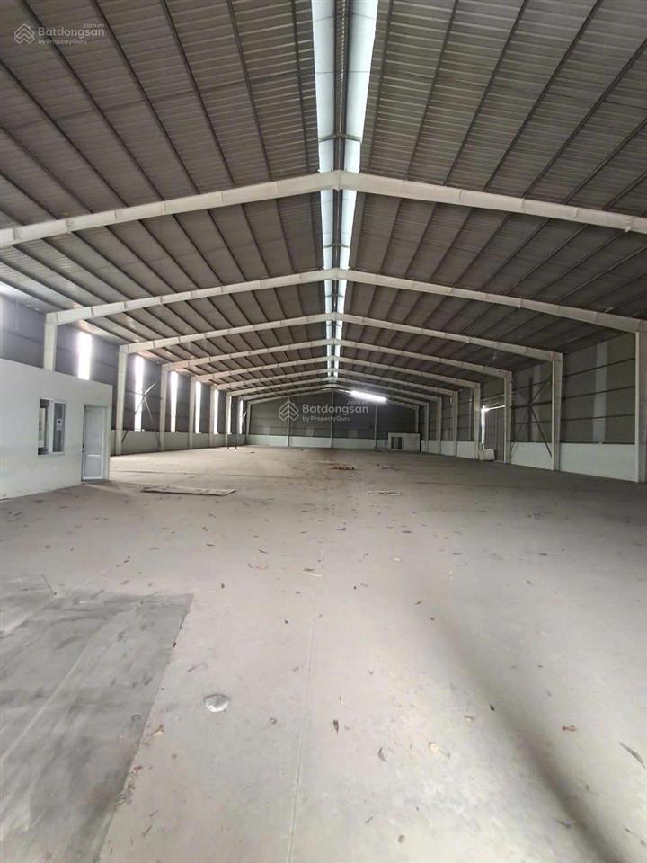 Cho thuê kho xưởng 5000m2 có chia nhỏ tại gần thị trấn sóc sơn, hà nội. pccc tiêu chuẩn, giá rẻ