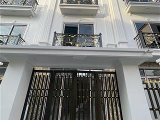 Bán nhà 4 tầng  50m²  gần kđt đô nghĩa  đh phenika  bệnh viện nhi hn  hoàn thiện full nội thất