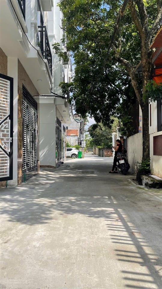 Bán nhà xây mới hoàn thiện full nt gần đh thể dục thể thao đủ tiện ích chợ  trường  ytế  xe bus