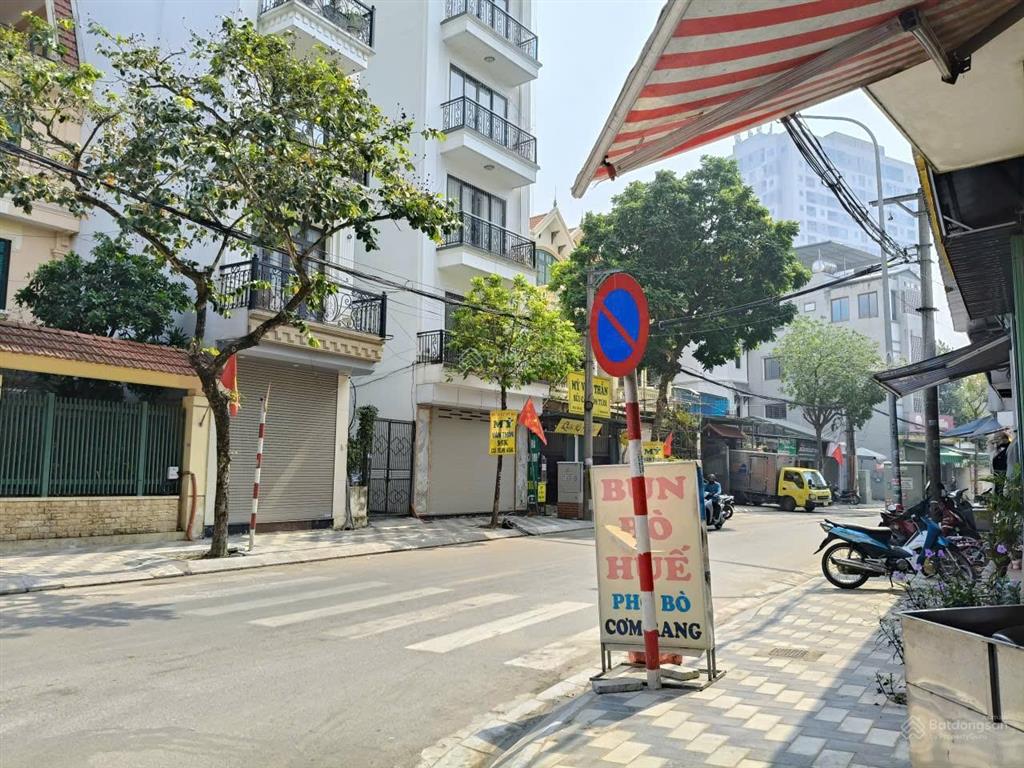 Mặt phố phú xá tây hồ 65m2 mt 5m, giá 23 tỷ, vỉa hè kinh doanh