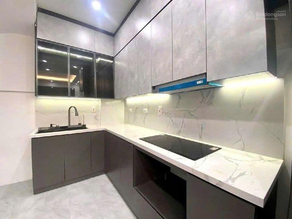 Bán nhà phú thượng, tây hồ 52m2 4 tầng 9,8 tỷ ô tô tránh cách 50m gần phố