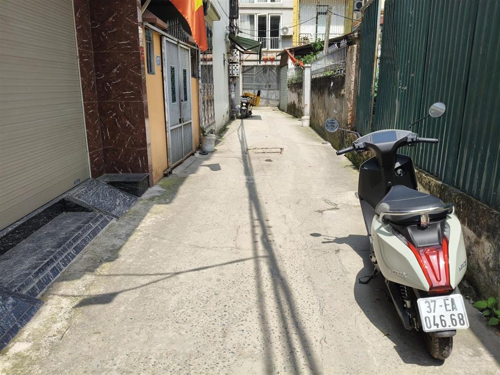 Bán đất phú thượng 46m mt 4m 6,8 tỷ ngõ 2,5m
