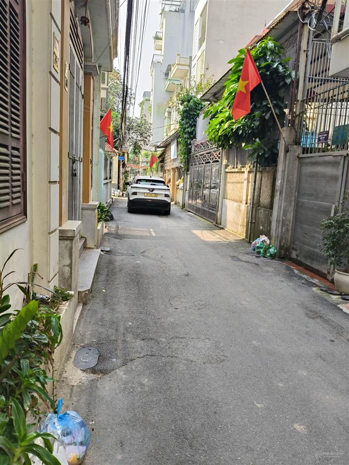 Bán đất phú thượng tây hồ 35m² chỉ hơn 5 tỷ cách ô tô tránh 40m chủ nợ ngân hàng phải bán gấp