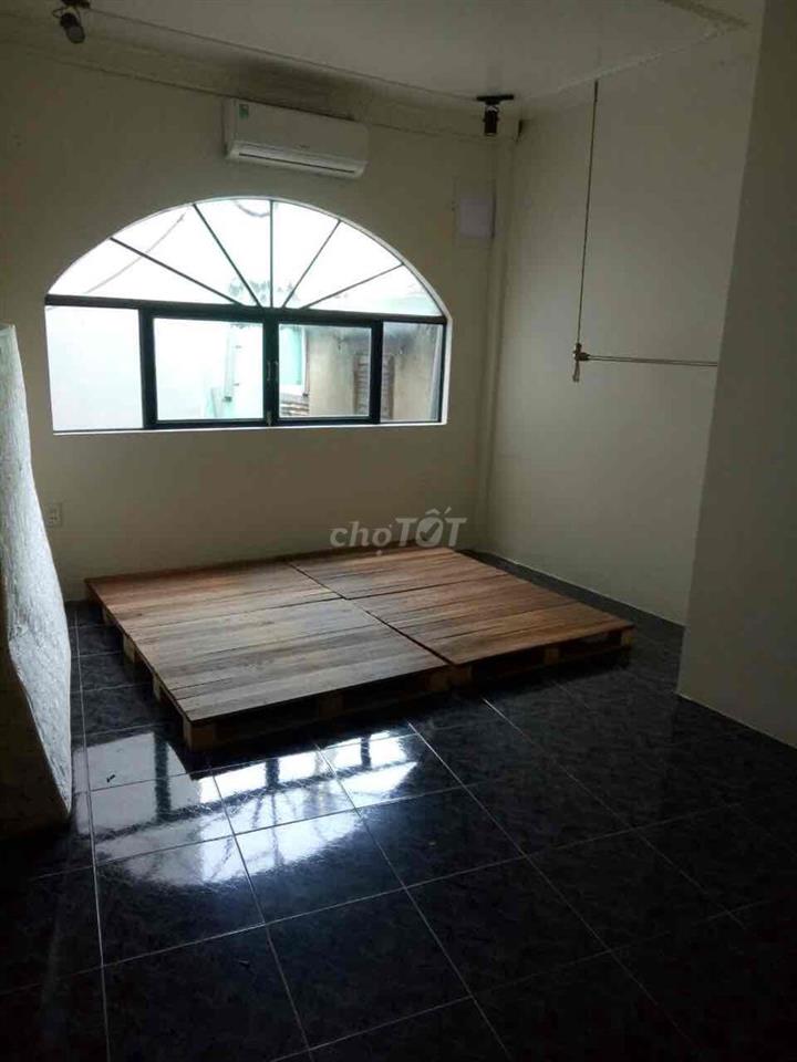 Nhà Thuê nguyên căn chính chủ miễn trung gian