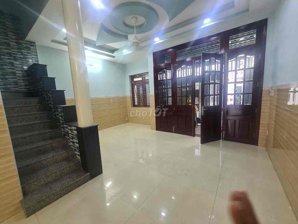Cần bán nhà biệt thự 4 tầng quận 12 TP.HCM