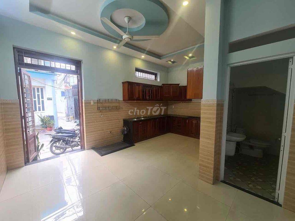 Cần bán nhà biệt thự 4 tầng quận 12 TP.HCM