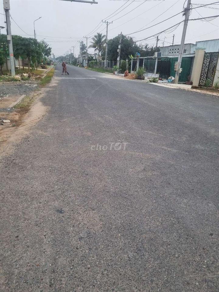 ĐẤT 2 MẶT TIỀN GIÁ THANH LÝ 