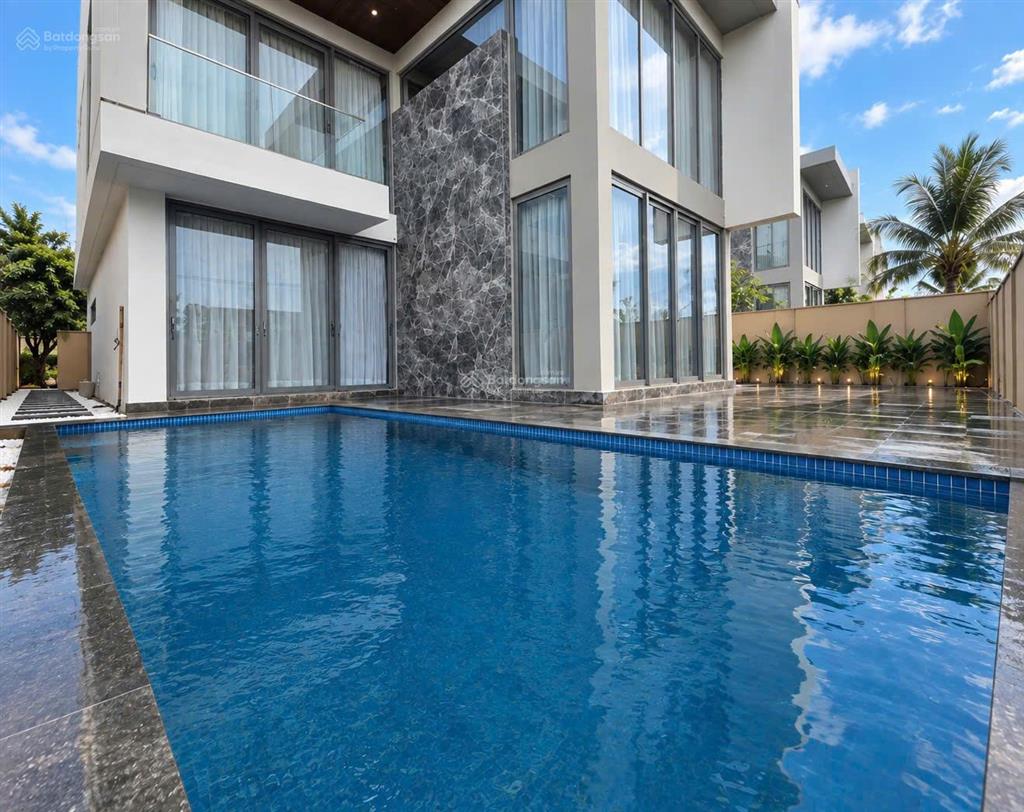 Cho thuê biệt thự regal victoria 4 phòng ngủ có hồ bơi, sauna, yoga, biệt lập riêng tư