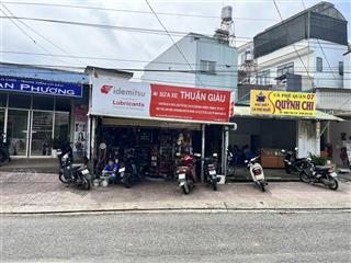 Em có lô đất 2 mặt tiền ngay coop bảo lộc cần bán   0988 400 ***