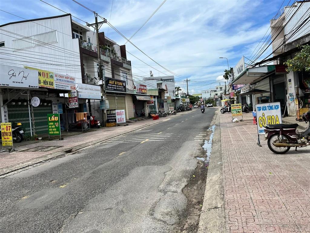 Đất đẹp trung tâm bảo lộc, sát ql20, full thổ cư, chính chủ 0988 400 ***