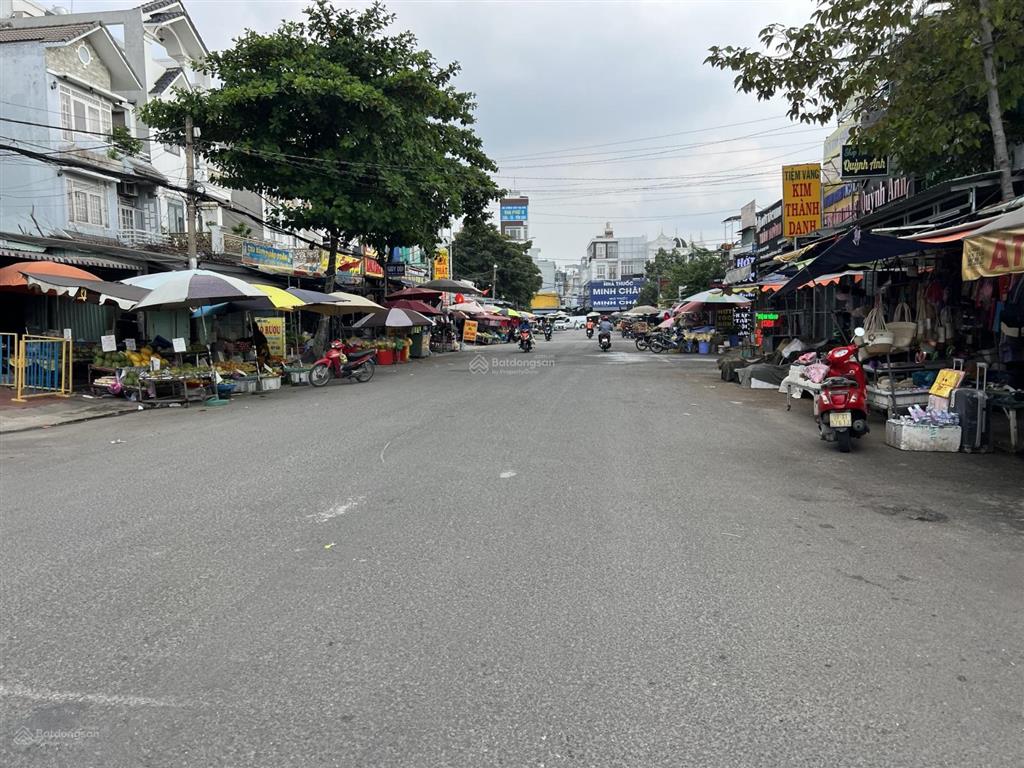 Bán nhà đường ô tô bình thành, bình tân, 2 mặt tiền 230m2, giá 9 tỷ