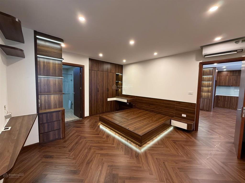 Căn hộ ia20 ciputra giá bán 6,7 tỷ đầy đủ nội thất 92m2, 99m2 112m2