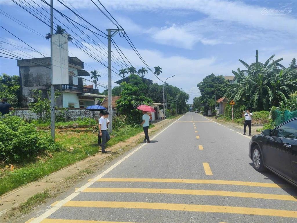 Anh trai em làm ăn kinh doanh đầu năm thua lỗ nhờ em đăng bán 200m2 bám trục chính đường liên xã