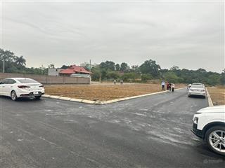 Vk ck em cắt lỗ 300tr bán mảnh 100m2 trục chính kinh doanh phú cát sát ql21 full thổ cư