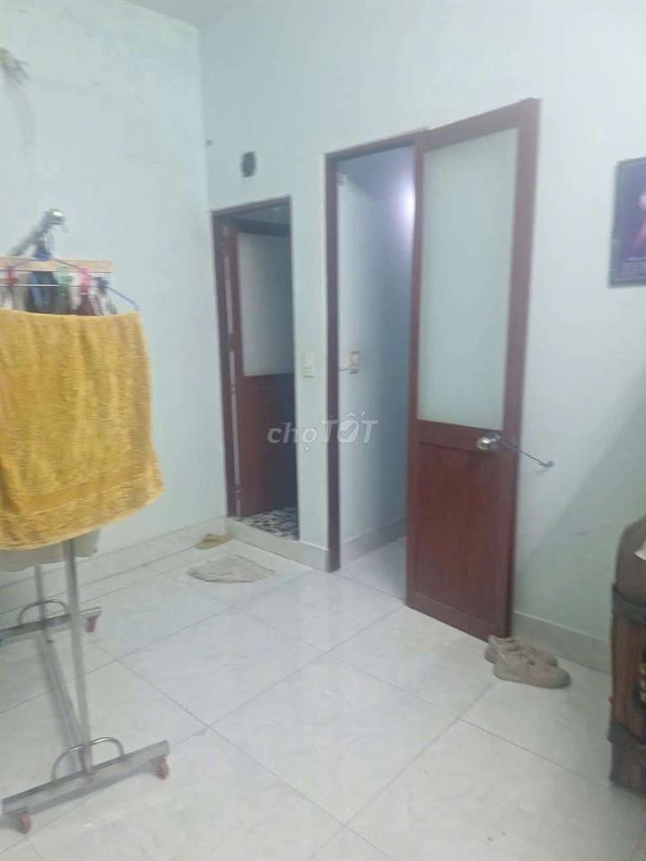 nhà cần bán hẻm 567/5/4/5 LÊ VĂN khương