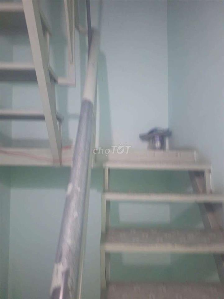 nhà cần bán hẻm 567/5/4/5 LÊ VĂN khương