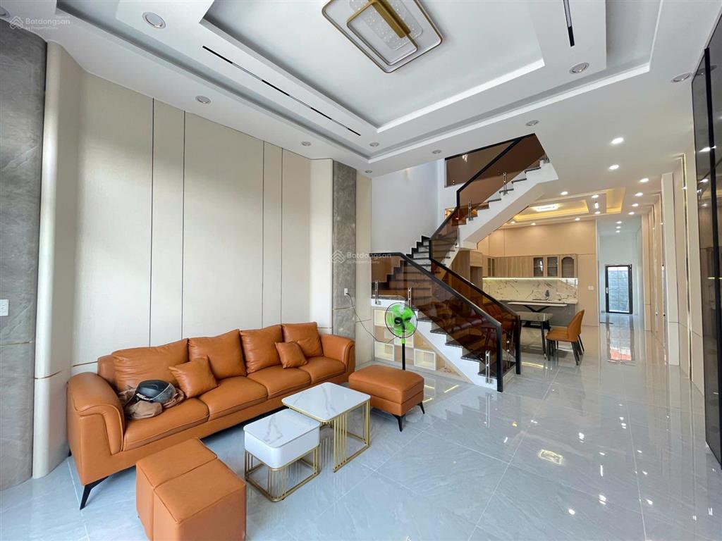 Bán nhà riêng tại đinh đức thiện, 2,9 tỷ, 150m2, 2pn, 3wc, nội thất đầy đủ