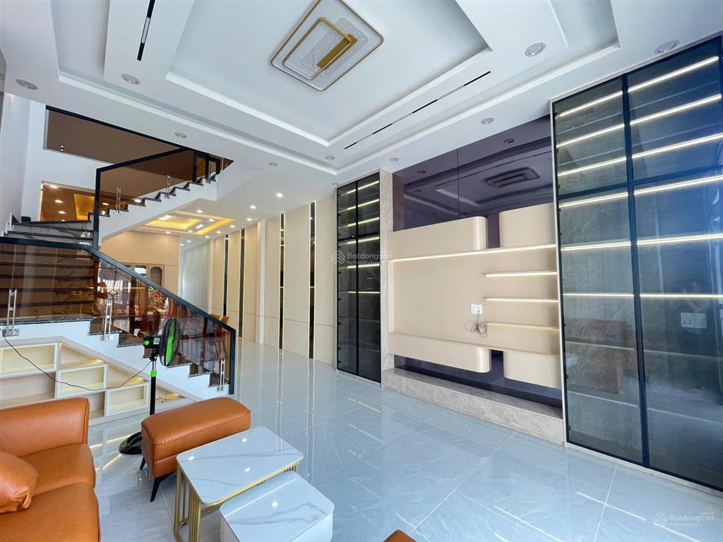 Bán nhà riêng tại đinh đức thiện, 2,9 tỷ, 150m2, 2pn, 3wc, nội thất đầy đủ