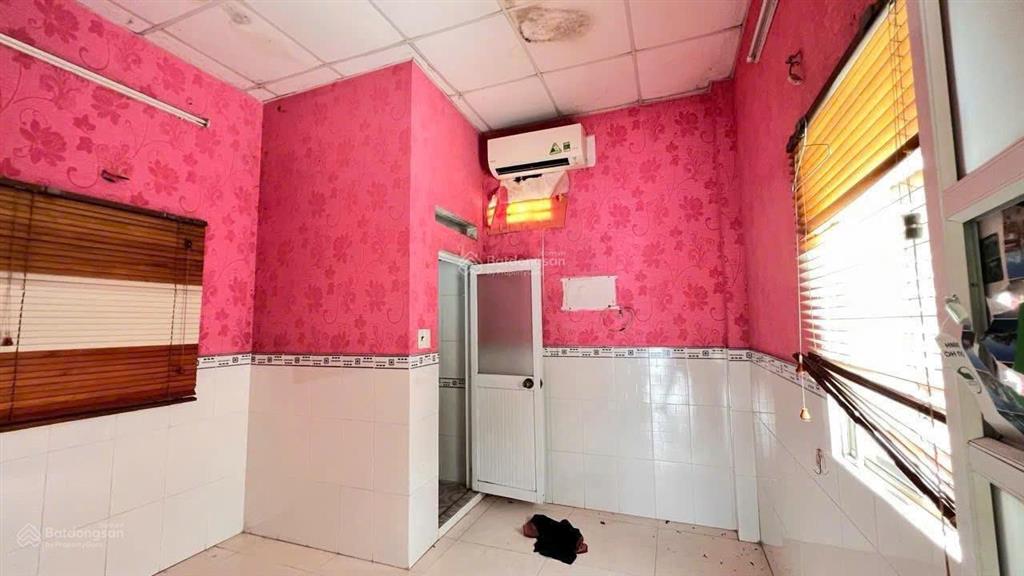 Cho thuê nhà nguyên căn 3pn (2pn kín, 1pn mở)/3wc, hẻm 23 đường 21, p8, gv, giá 7,5tr/tháng