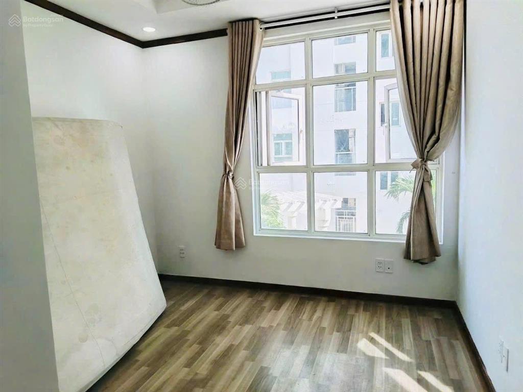 Cho thuê cc hoàng anh gia lai 1 q7 dt 115m 3pn 2wc giá 14tr/tháng  dt 0937 961 *** thảo