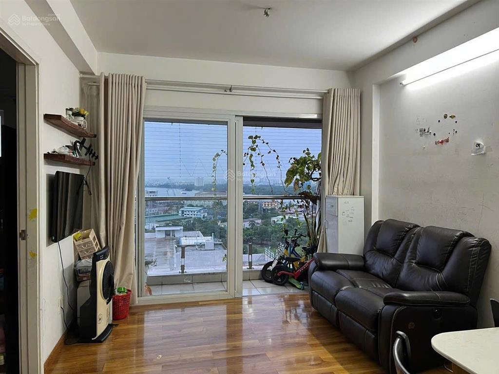 Bán cc ehome 5, nhà sửa mới 100%,có ban công 68m² 2pn 2wc  giá 4,25tỉ tl0937 961 *** thảo.