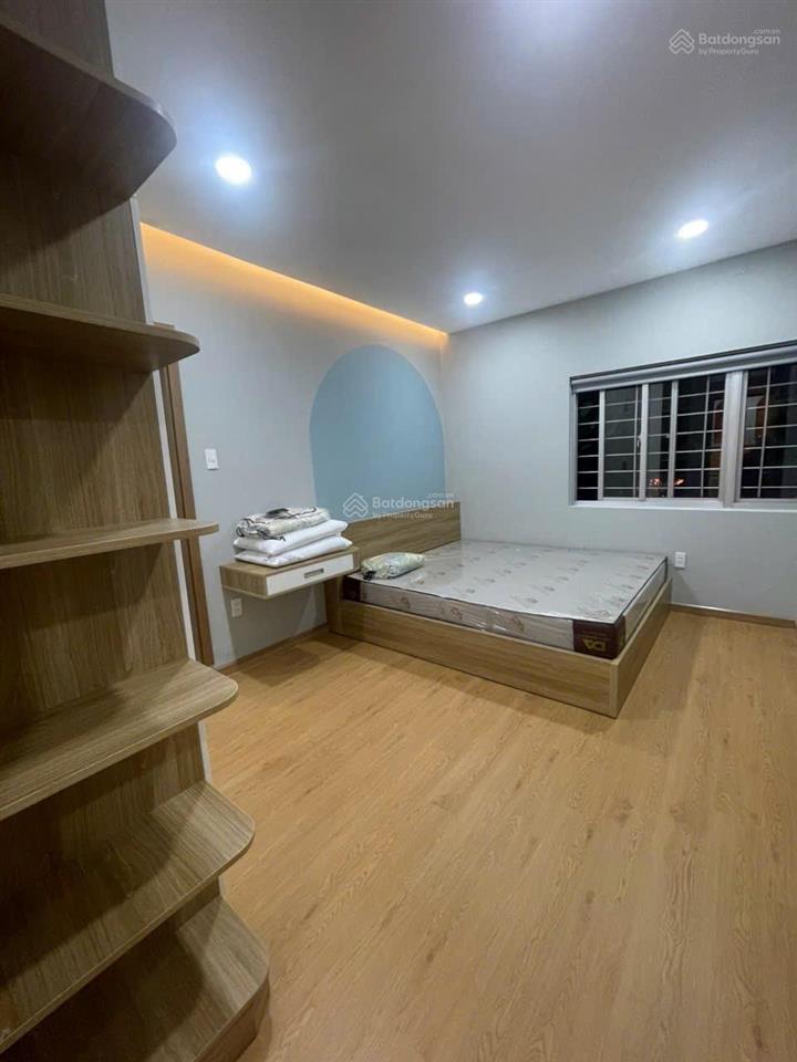 Bán cc hưng vượng 3, 98m 3pn 2wc full nt, nhà mới 100% , giá 5,6tỉ tl , 0937 961 *** thảo