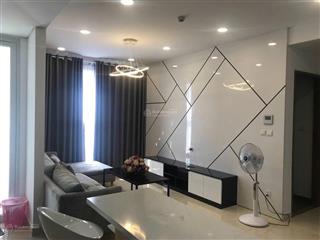 Cho thuê căn góc 70m 2pn cc the golden star, q7, giá 12tr/tháng.  0937 961 ***
