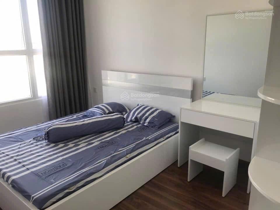 Cho thuê căn góc 70m 2pn cc the golden star, q7, giá 12tr/tháng.  0937 961 ***