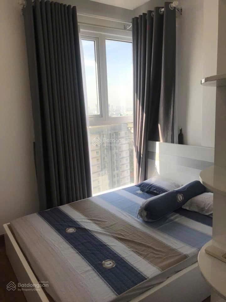 Cho thuê căn góc 70m 2pn cc the golden star, q7, giá 12tr/tháng.  0937 961 ***