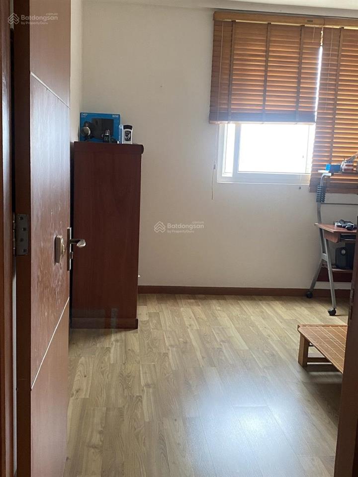 Cho thuê cc vstar q7, 116m2 3pn 2wc nội thất cơ bản giá 12tr, dt/zalo 0937 961 *** thảo