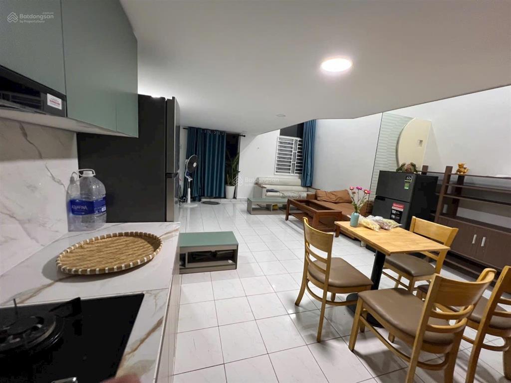 Cho thuê cc hưng vượng 1, 78m2 2pn 1wc thang bộ 8tr/tháng tl,  0937 961 *** thảo